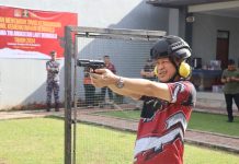 Kemenkumham Bengkulu Tingkatkan Profesionalitas Aparatur Melalui Pelatihan Menembak