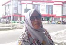 Uji Coba Fasilitas Air Bersih, Sudah Mengalir Sampai Ke Rumah Warga Kelurahan Pasar Muara Aman