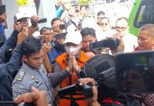 Mantan Gubernur Bengkulu Rohidin Mersyah Dilimpahkan KPK Ke Rutan Malabero Bengkulu