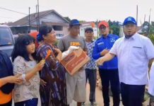 Anggota Dewan PAN Salurkan Bantuan Korban Gempa Bengkulu