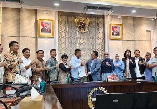 Serahkan Apirasi Ke DPR RI, DPRD Provinsi Bengkulu Akan Kawal Tuntutan Masuk Kebijakan Pusat