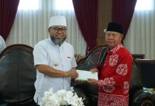 Gubernur Helmi Hasan Tekankan Syiar Al-Qur’an di Atas Prestasi, Serahkan Bantuan Rp30 Juta untuk Kafilah STQN Bengkulu