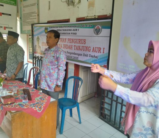 Tingkatkan Kemampuan, Anggota Baru Pengurus Bumdes Tanjung Aur 1 Ikuti Pelatihan