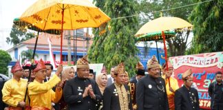 HUT Kota Bengkulu ke 307, Pemprov Bengkulu Apresiasi Kinerja Dedy – Rony