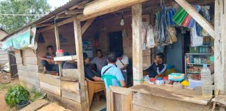 Warga Dusun III, Desa Talang Giring, Kabupaten Seluma saat menggelar musyawarah beberapa waktu lalu, Foto: Dok