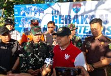 Pemprov Bengkulu Bersama TNI Sukseskan Gerakan Radin Inten Asri, Bersihkan Pantai dan Tebar 2.500 Bibit Ikan