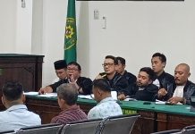 Sidang OTT KPK Bupati Nonaktif RL M. Fikri Thobari, Kontraktor Rian Adeko Beri Uang Suap Proyek Kepada Daditama Rp 90 Juta