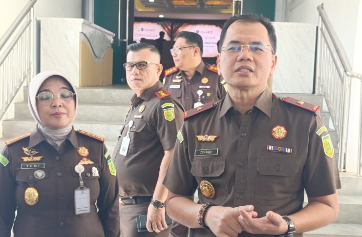 Kajati Bengkulu Lantik 6 Pejabat, Wakajati Bengkulu Baru Siap Berikan Kerja Terbaik Untuk Tanah Kelahiran
