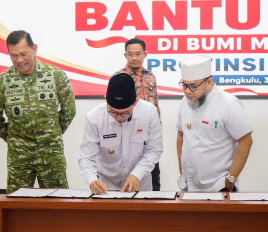 TNI Turun Bantu Rakyat, Pemprov Bengkulu & Kodam XXI/Radin Inten Perkuat Sinergi