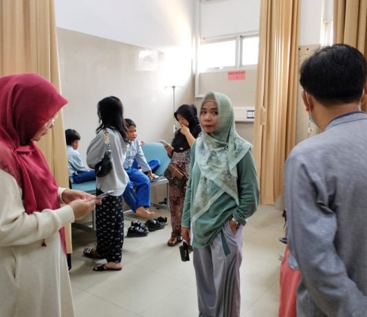 Diduga Keracunan MBG, 7 Murid SDN 59 Bengkulu Dilarikan ke Rumah Sakit