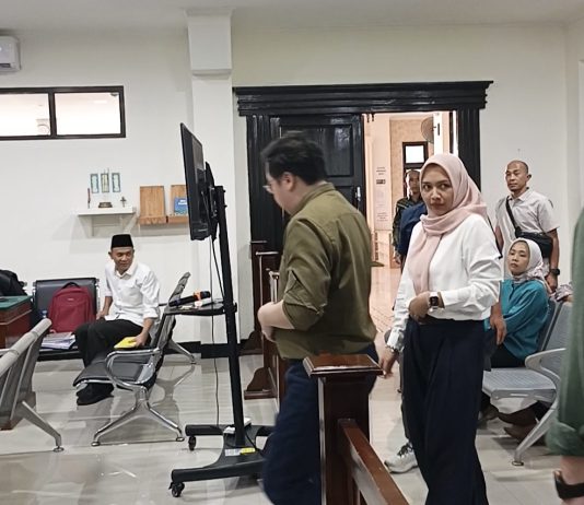 Nyanyian Merdu Saksi Dian Dalam Sidang OTT KPK: Ungkap Fee Dua Proyek Pemkab Kaur Hingga Setengah Miliar