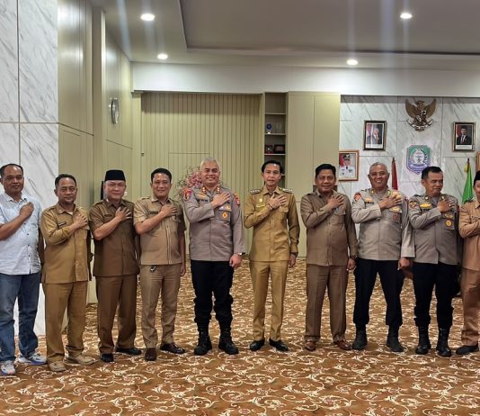 Kapolres Baru Sambangi Pemkab Kaur, Gusril Pausi: Sinergitas untuk Kemajuan Pembangunan