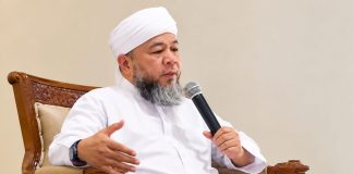 Gubernur Helmi Hasan Luncurkan Retreat Merah Putih Keluarga